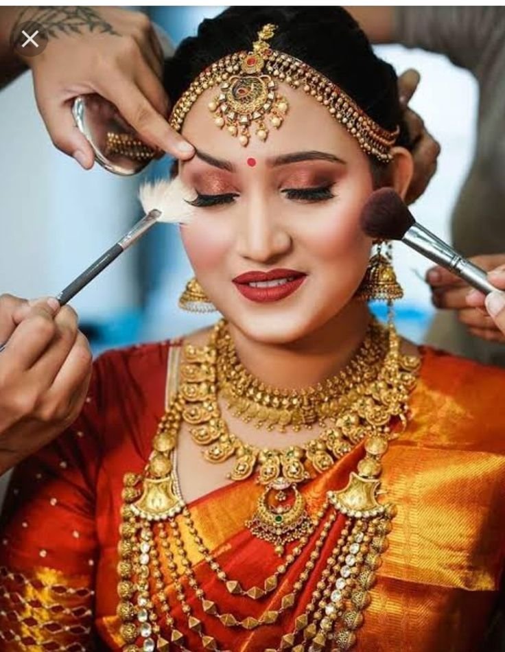 Traditional & Contemporary Bridal Look